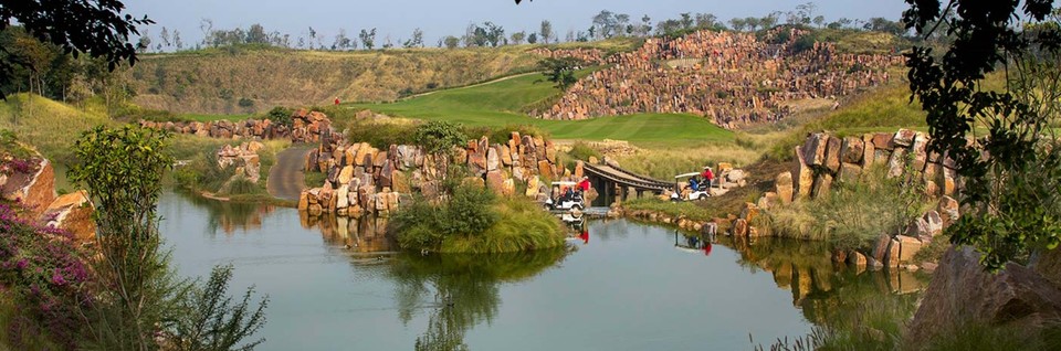 DLF Golf & Country Club (Gary Player)
