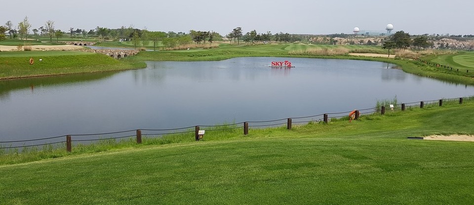 Club72 (Lake)