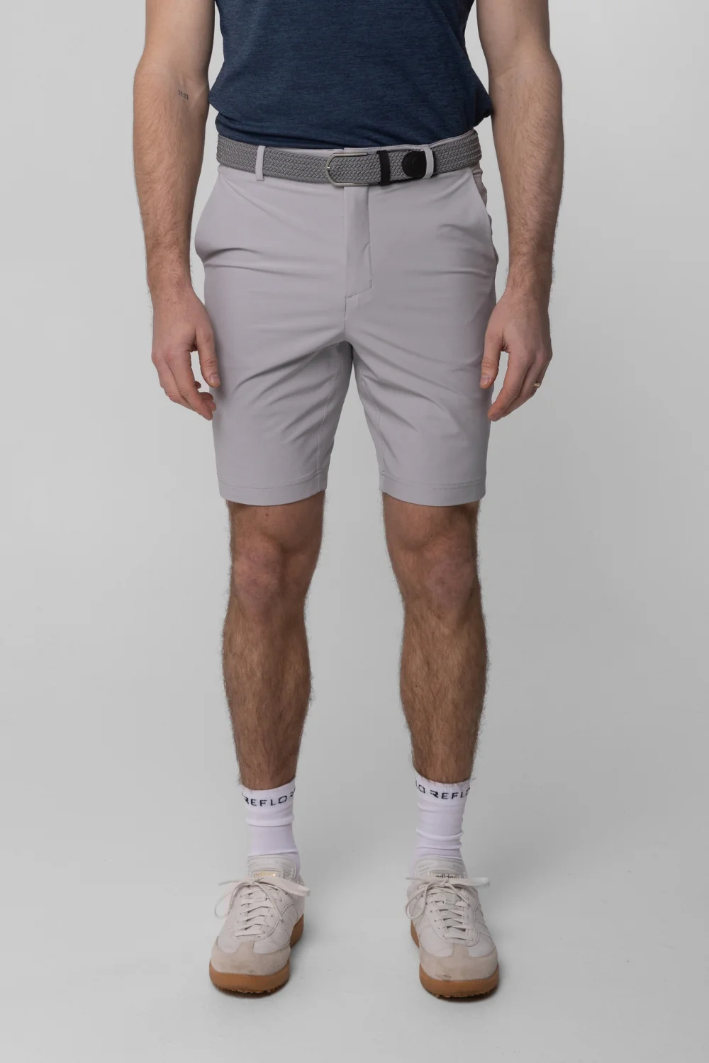 Shop Reflo golf trousers and shorts with Hole19.